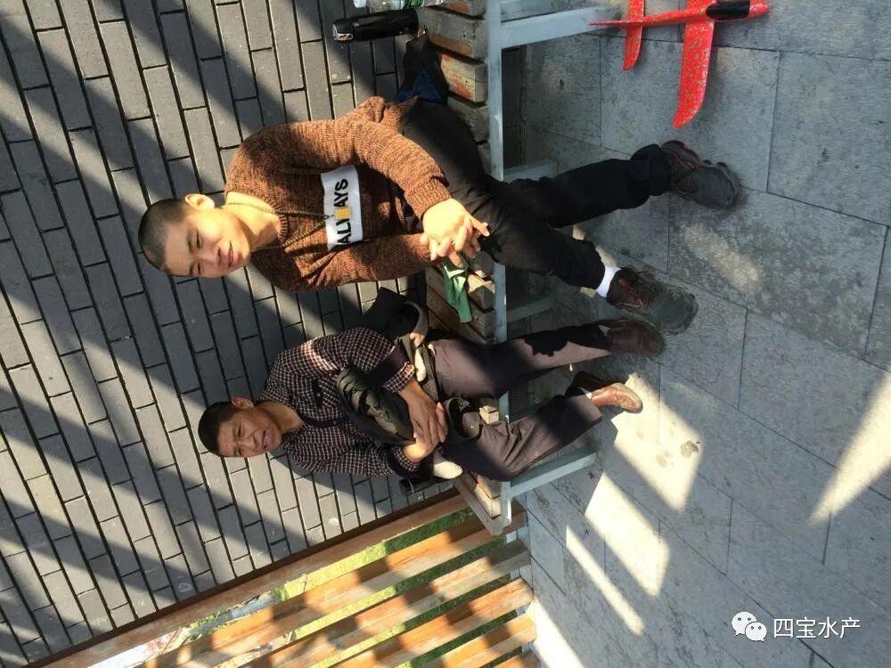 父亲您现在在那边过的还好吗?儿子想您。(图4) 父亲您现在在那边过的还好吗?儿子想您。(图4)